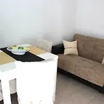 Апартаменти Donat *
